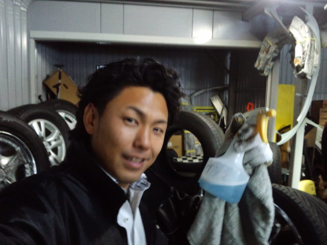 ランクル TOMMY札幌店 12月14日!今年もあと半分です。_b0127002_20364015.jpg