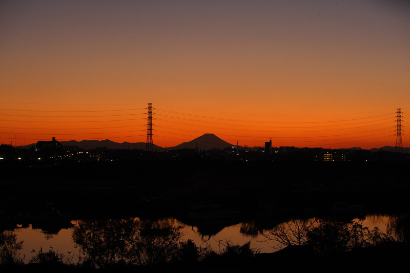 231211ダイヤモンド富士（笹目橋北／荒川土手）_c0010111_2222727.jpg