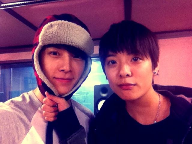 ドンヘ S Twitter Touch Amber ドンヘ S Twitter Touch Amber