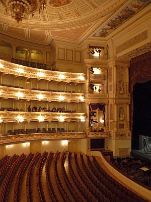 旅日記 Dresden Semperoper_f0169885_8123019.jpg