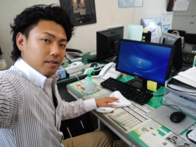 ウッチーブログ!!ランクルトミー!!_b0127002_1931480.jpg