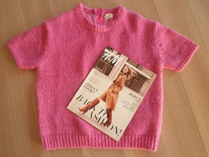 H&Mピンクのセーター_a0166313_22183512.jpg