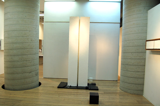 いよいよ今年最後の展覧会です。_a0071956_1951578.jpg