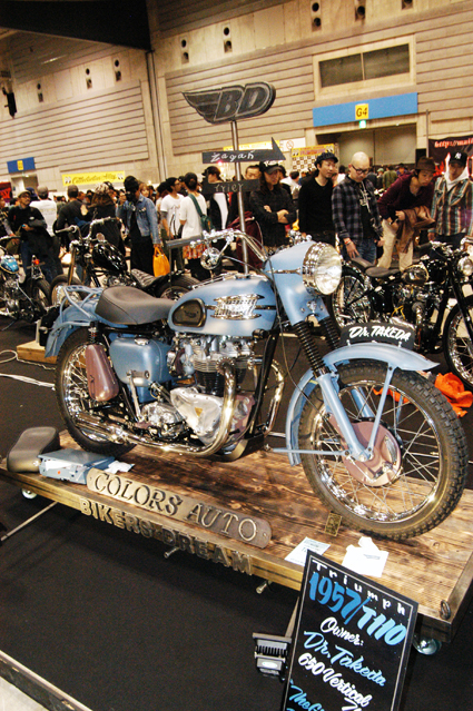 被写体から目を離すと見える真実とは何か?_f0203027_13452013.jpg