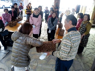 寄せ植え実習会開催しました。。。(^^_e0156650_13111858.jpg