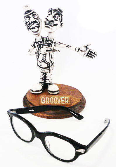 Lucy Rudy artwork GROOVER フィギアセット限定発売!_c0003493_931145.jpg