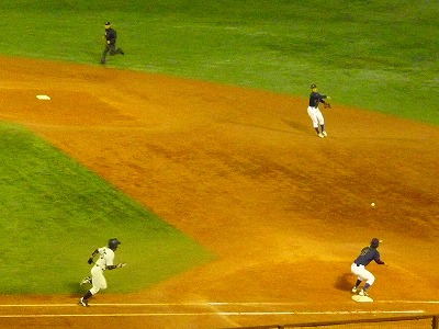 創価大対九州共立大 11月25日 第42回明治神宮野球大会_b0166128_1022347.jpg