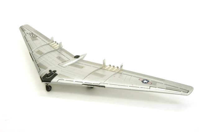 12/17(土) 本日の新製品(ミニカー、飛行機)_a0095738_1858015.jpg