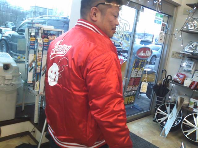 ランクル TOMMY札幌店 12月18日!店長のニコニコブログ☆_b0127002_21535634.jpg
