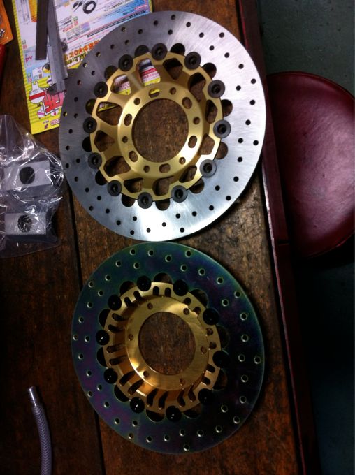 20111118_a0051924_22143345.jpg