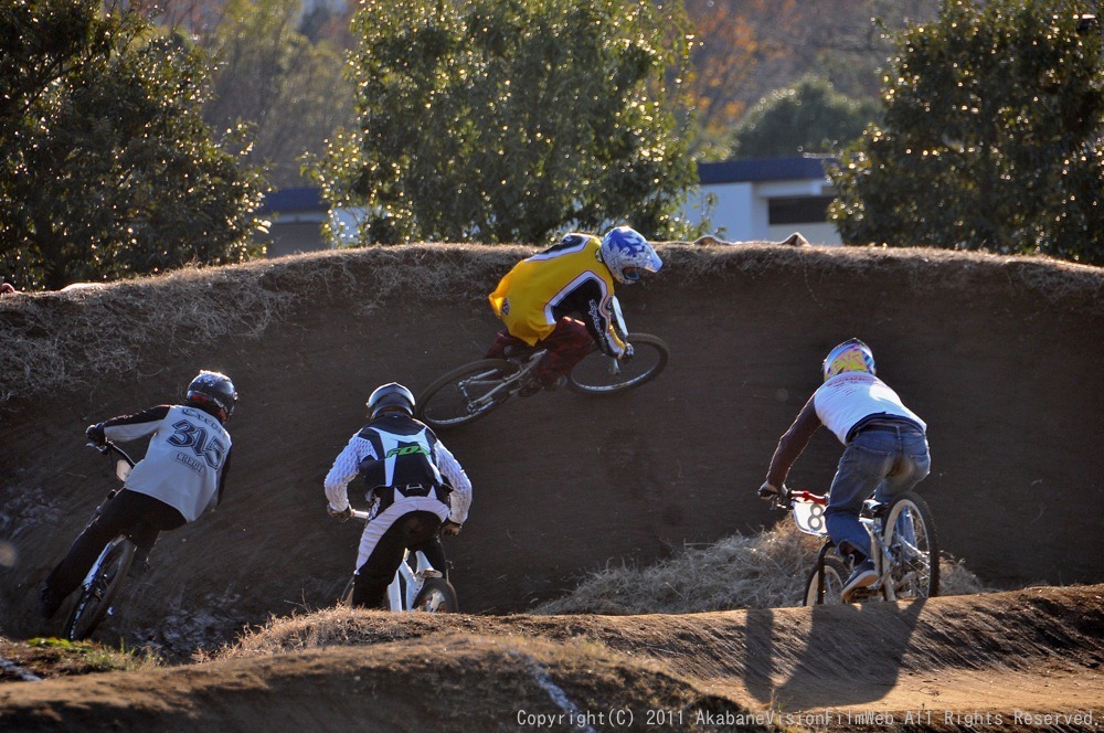 11\"JOSF FINALRace　VOL4：MTBエキスパート決勝　　動画あり_b0065730_23132292.jpg