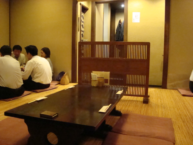 根津「串揚げ はん亭」へ行く。_f0232060_18435935.jpg