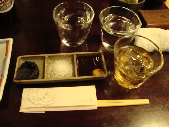 根津「串揚げ はん亭」へ行く。_f0232060_1845777.jpg