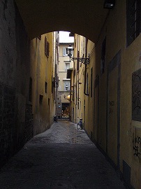 イタリア 奇行顛末記 36 フィレンツェ路地裏歩けば 1 Solo Flight イタリア 奇行顛末記 36 フィレンツェ路地裏歩けば 1 Solo Flight