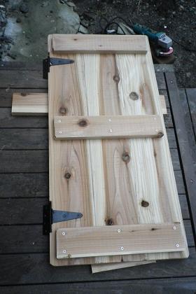 Diy 鎧戸 雨戸 小さな宝探し Diy 鎧戸 雨戸 小さな宝探し