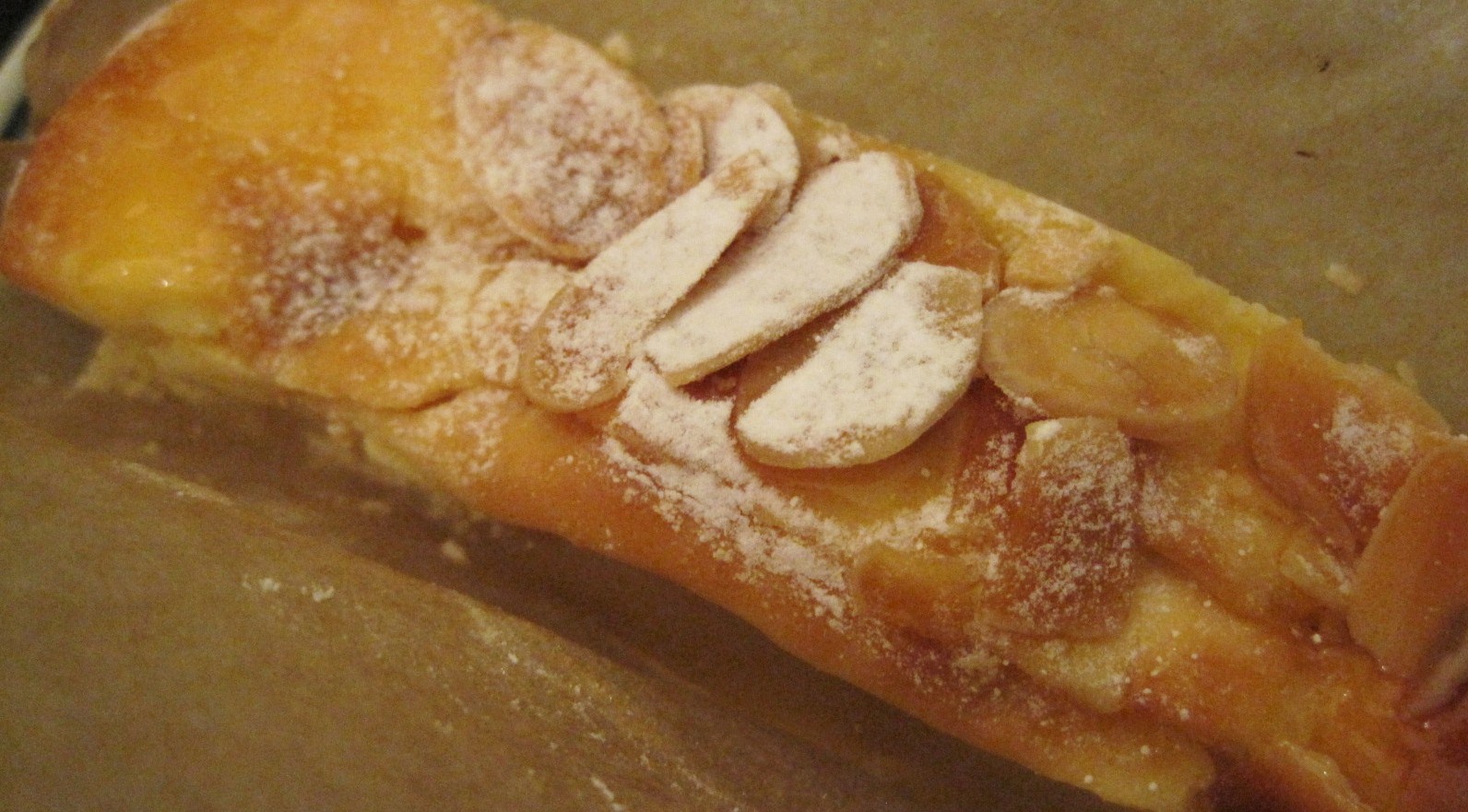 クリスマス仕様のありんこ菓子店_f0236260_2391390.jpg