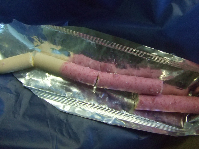ジャイアントポッキーつぶつぶいちご_f0076001_23501546.jpg