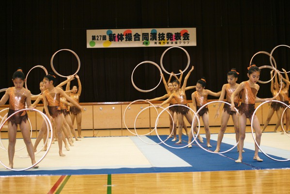 Rhythmic Gymnastics - Singapore Gymnastics