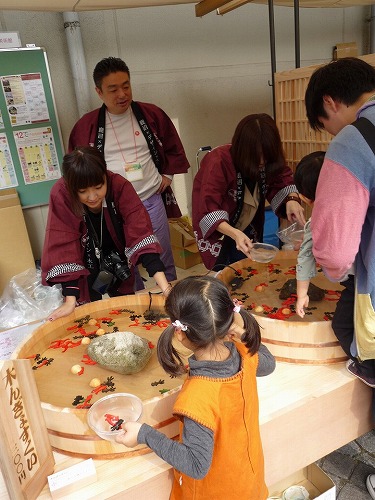 「森の恵みの子ども博」レポート_b0068169_1332323.jpg