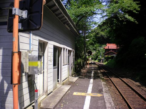 山陰ローカル線の番格2 (三江線)_b0005281_20131137.jpg