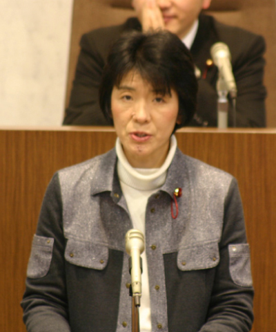 ２０１１．１２月議会　代表質問（１回目　その１）_a0162505_9292487.jpg