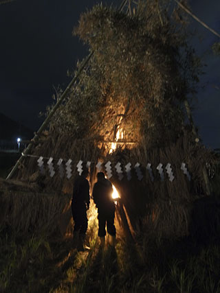 大原野のお火たき_2011年12月10日_b0072947_30460.jpg