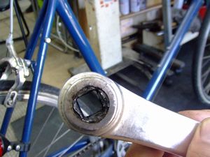 トーキョーバイクのパーツ交換 _e0140354_13544041.jpg