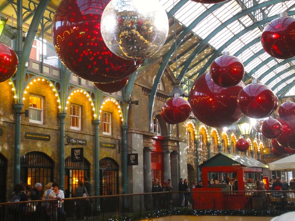 林檎のクリスマス☆APPLE MARKET〜COVENT GARDEN。 _b0173755_2373437.jpg