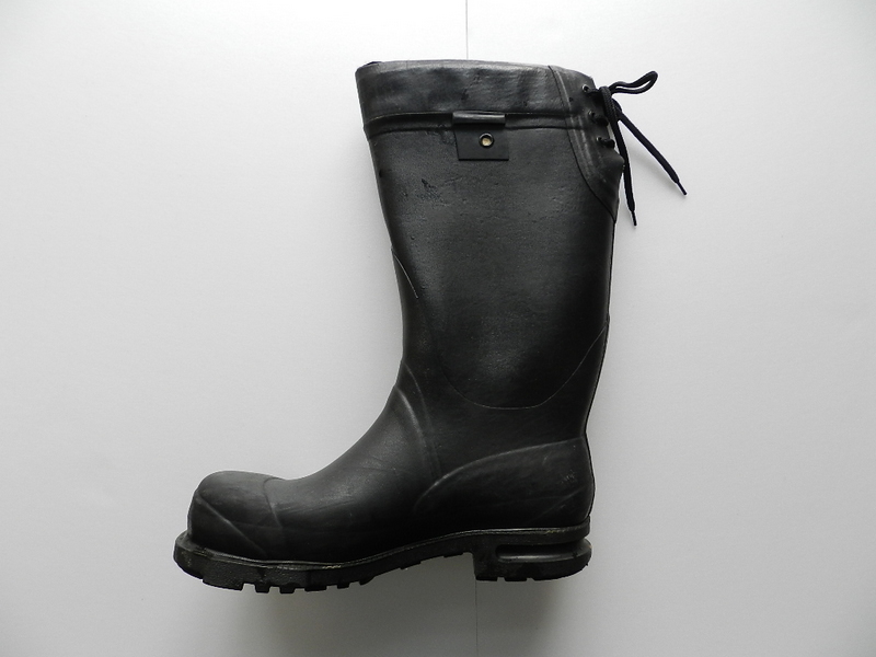 Swedish army nokia rubber boots_f0226051_1514620.jpg