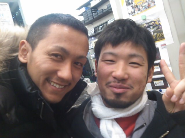 ランクル TOMMY札幌店 12月23日 児島様 マジェスタ ご成約☆_b0127002_2073149.jpg