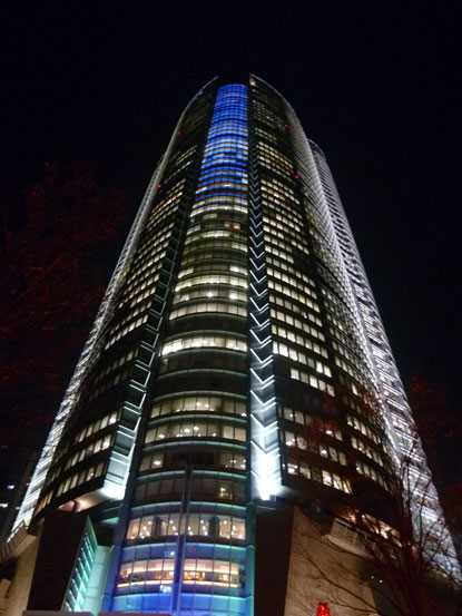 f0036603_22522479.jpg