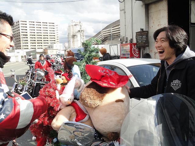 2011 SANTA CRUISE 来襲!?_a0110720_16505871.jpg