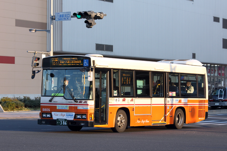 スカイツリーシャトルの新車他_e0109321_23241637.jpg