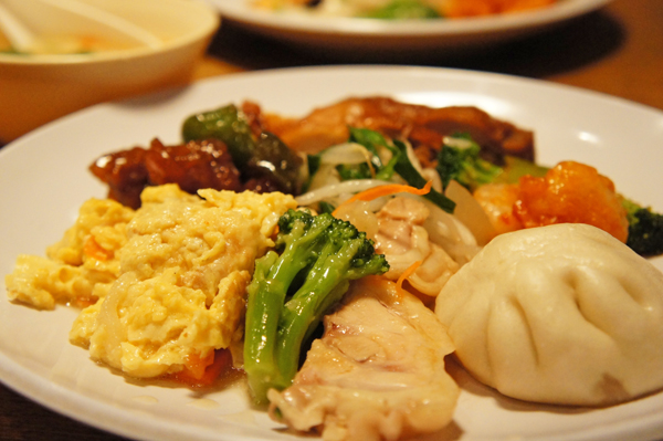 食い倒れツアー!_c0103827_23524398.jpg