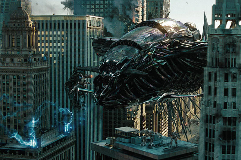 トランスフォーマー/ダークサイド・ムーン_c0118119_1922402.jpg