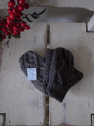 wool-item_a0113127_9424461.jpg