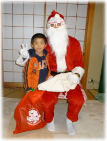 サンタが家にやってきたぁ~♪_c0058727_23284313.jpg
