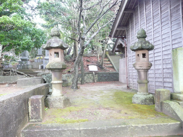 石川県羽咋市 羽咋の七塚 on 2011-12-20_b0118987_18125635.jpg