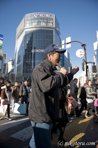 「福島を風化させず、日本の未来を考えよう」希望の牧場・吉沢牧場長、渋谷ハチ公前街頭活動12･11_a0234688_12305889.jpg