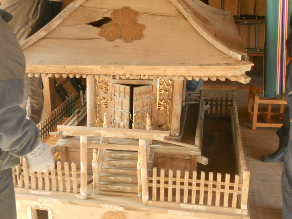d0233799_1291344.jpg