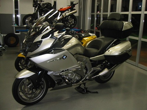 K1600GTL第2弾試乗車完成!_e0254365_2025482.jpg