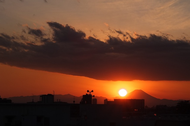 写真『富士山麓に沈みゆく』_e0165900_0274421.jpg