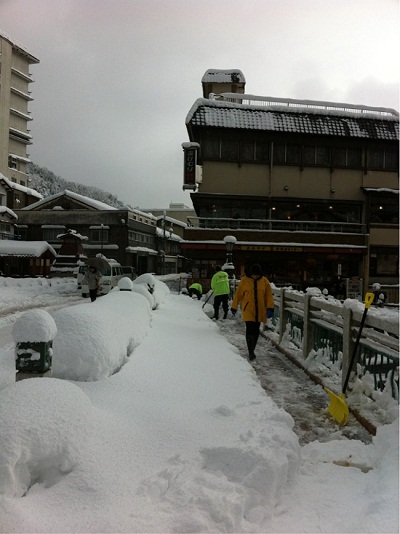 25日湯村温泉の雪玉子 朝野家スタッフのblog