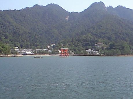 b0005281_22202915.jpg