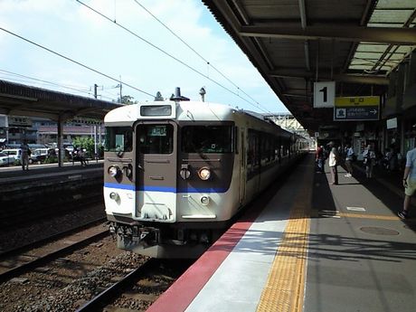b0005281_22215131.jpg