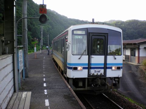 b0005281_2224393.jpg