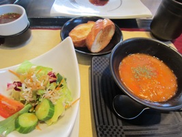 イブのお昼の小さなパーティ_d0249193_11245267.jpg