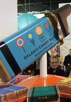 年明け7日までオープン中のNYのお菓子の国 Dylan\'s Candy Bar_b0007805_23245496.jpg