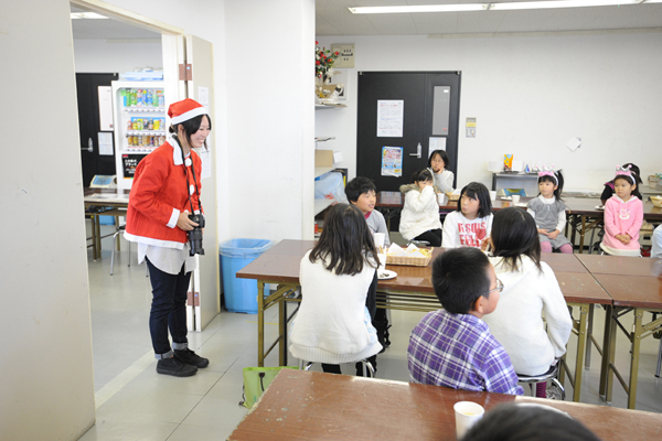 土日月お楽しみ会の様子を一挙紹介_b0212226_0494136.jpg