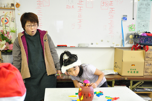 土日月お楽しみ会の様子を一挙紹介_b0212226_1323486.jpg